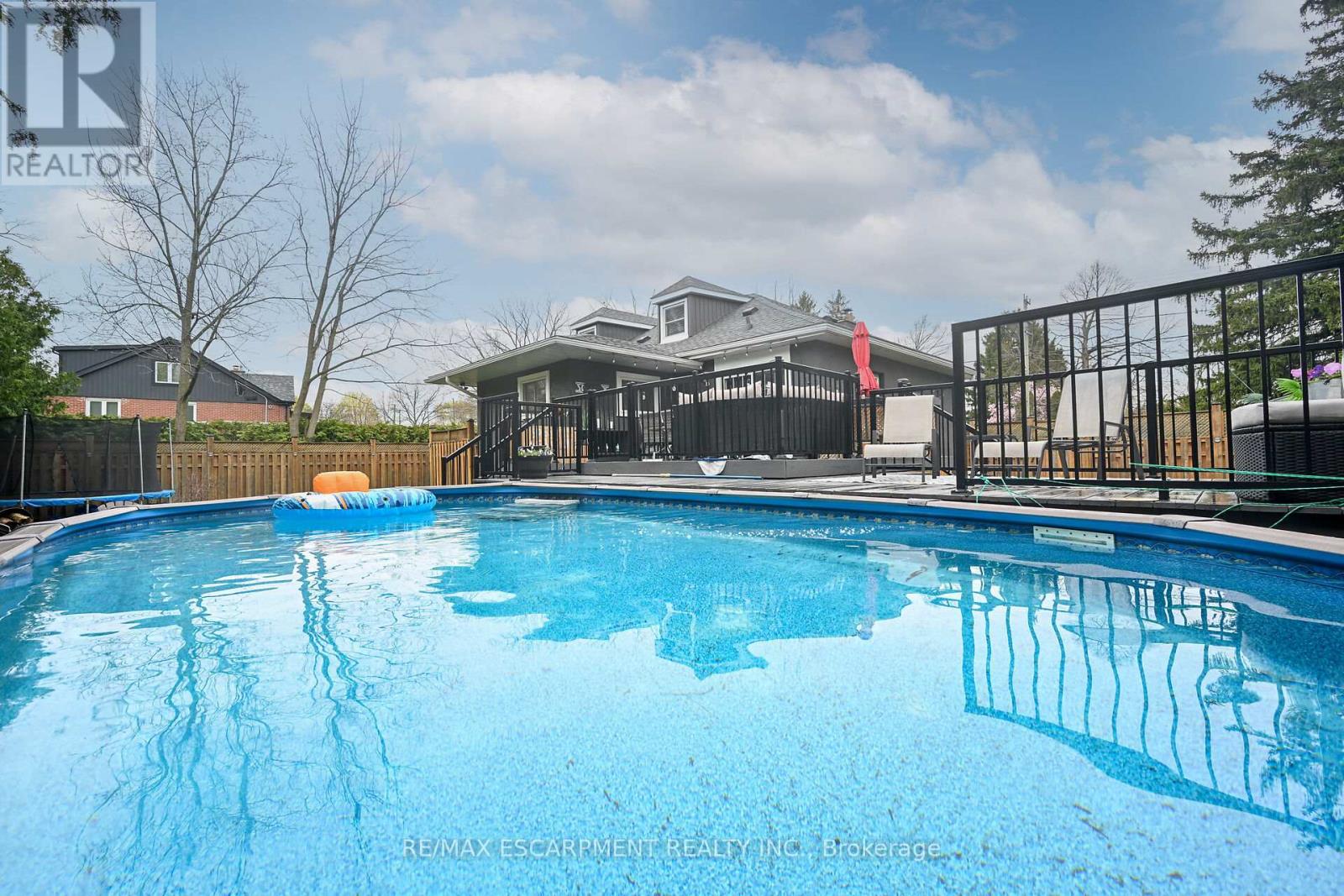 205 Sanatorium Road, Hamilton, Ontario  L9C 1Z4 - Photo 38 - X12145418