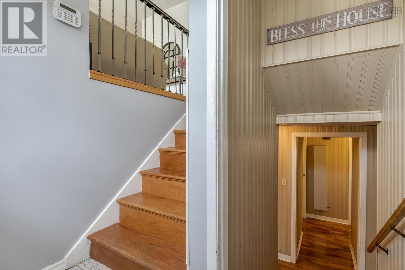 Property at 207 Caledonia Road image 2
