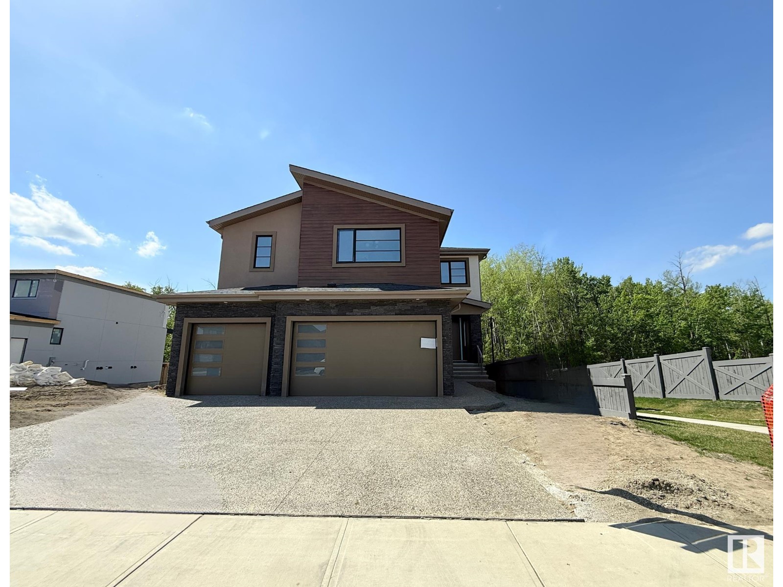 Property at 4003 GINSBURG CR NW image 2