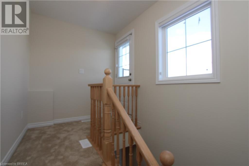 677 Park Road N Unit# 13, Brantford, Ontario  N3R 0A2 - Photo 26 - 40728395