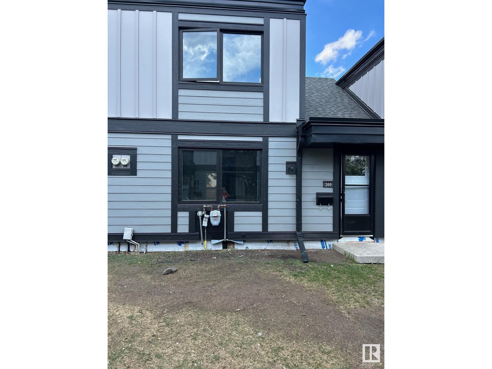 Property at #260 3307 116A AV NW image 1