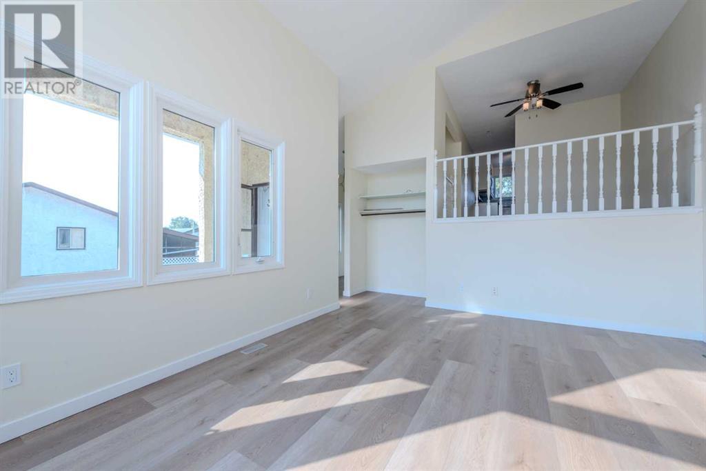 Property at 301 Fonda Way SE image 5