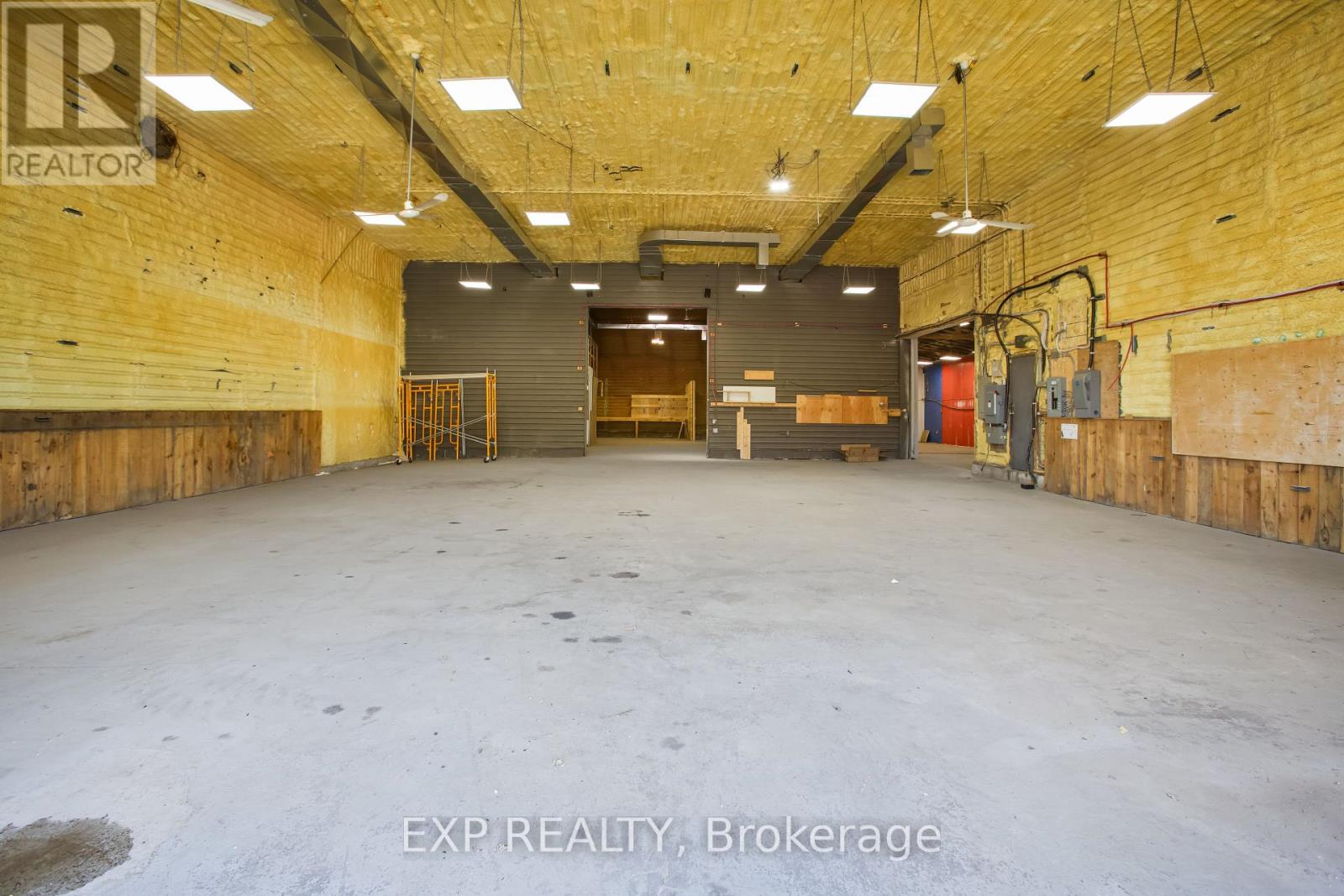 - Barn - 1153 Canal Road, Bradford West Gwillimbury, Ontario  L3Z 4E2 - Photo 18 - N12144765