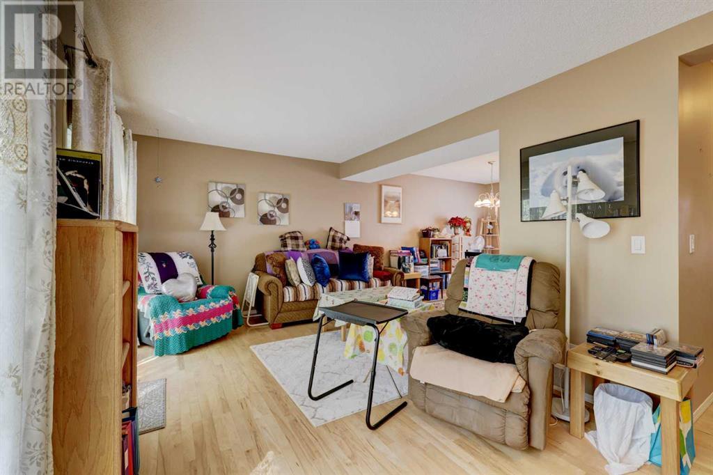 8, 200 Hidden Hills Terrace Nw, Calgary, Alberta  T3A 6E3 - Photo 3 - A2220179