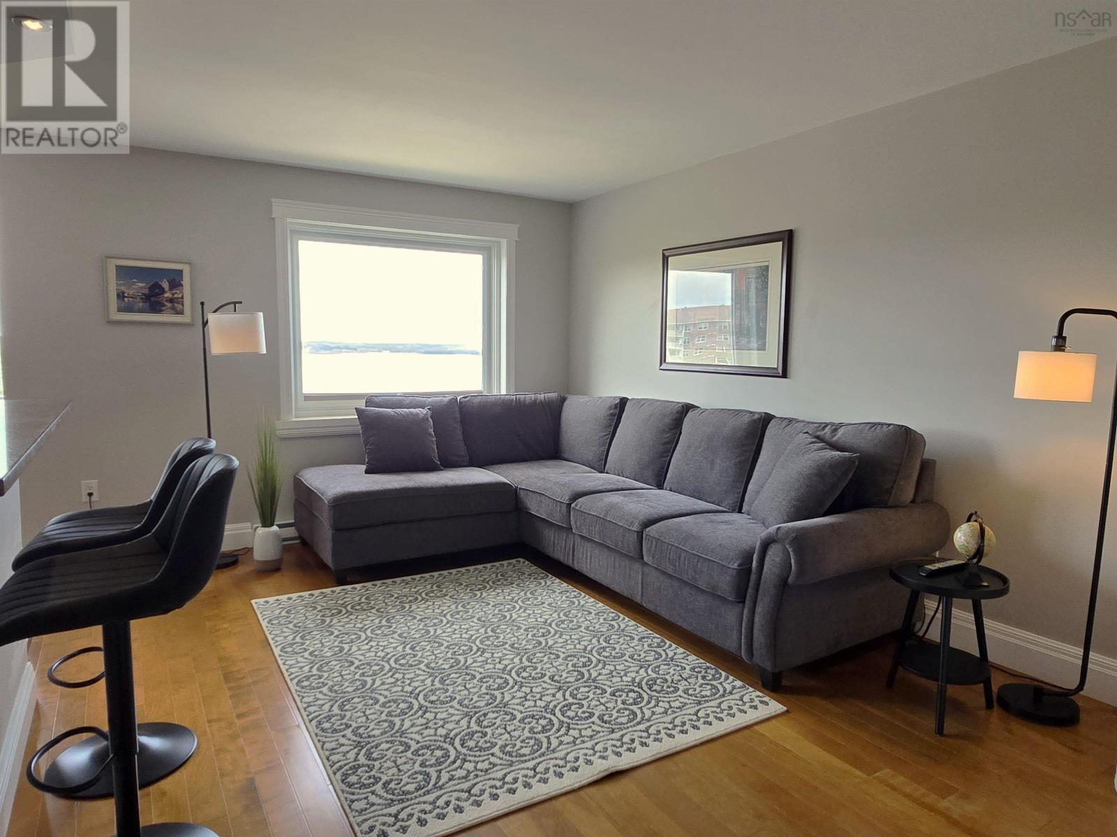Property at 719 45 Vimy Avenue image 1