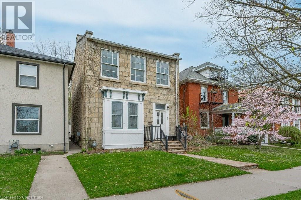 7 Waterloo Avenue, Guelph, Ontario N1H 3H2 - Photo 3 - 40725635