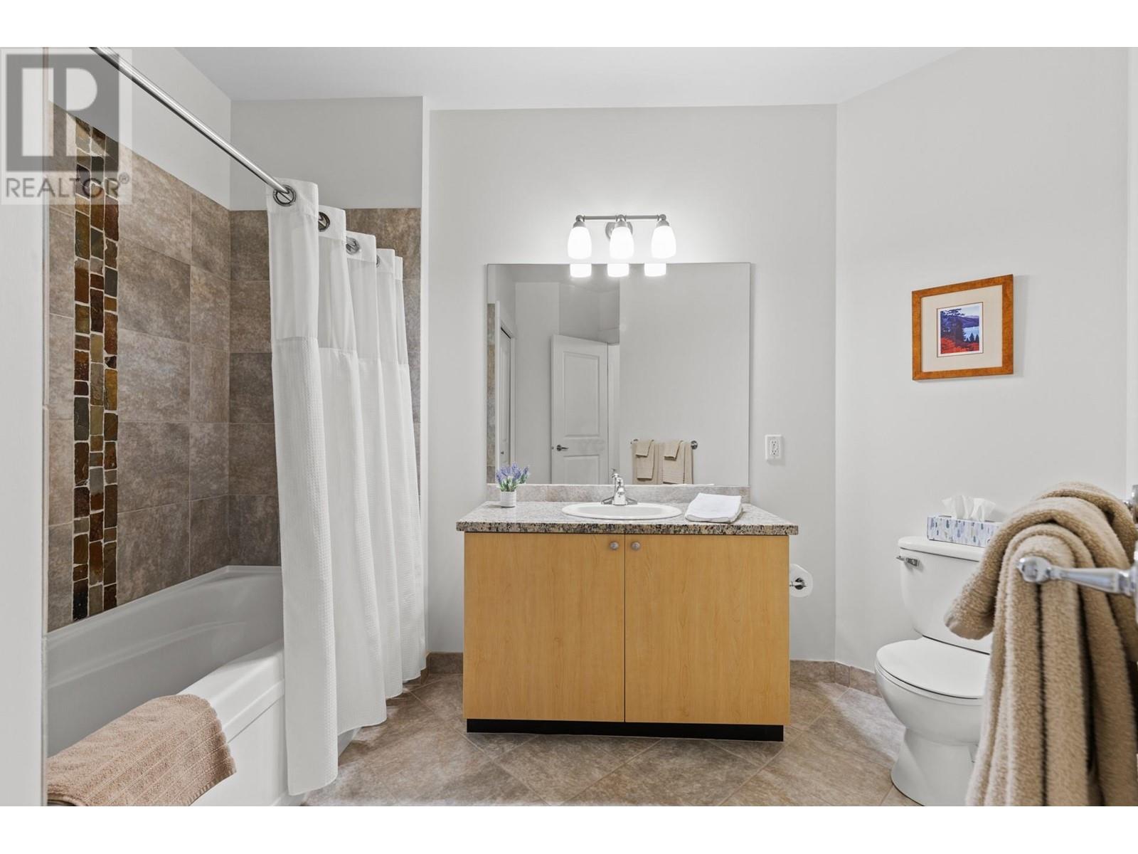 Property at 4205 Gellatly Road Unit# 107 Lot# 8 image 3