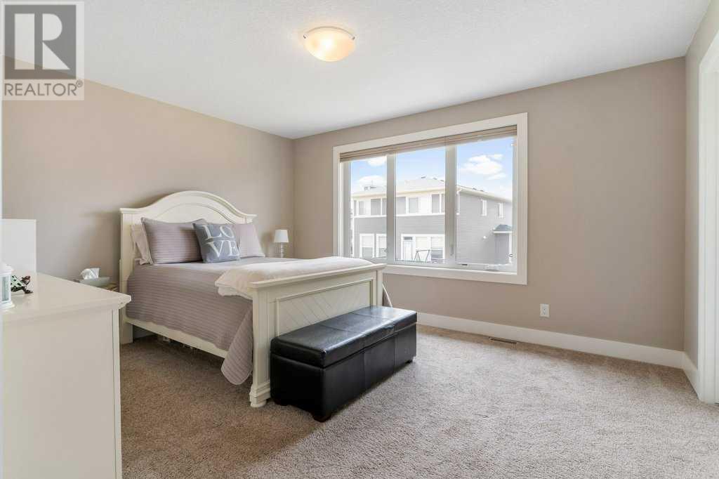 281 Kinniburgh Boulevard, Chestermere, Alberta  T1X 0R7 - Photo 34 - A2219496