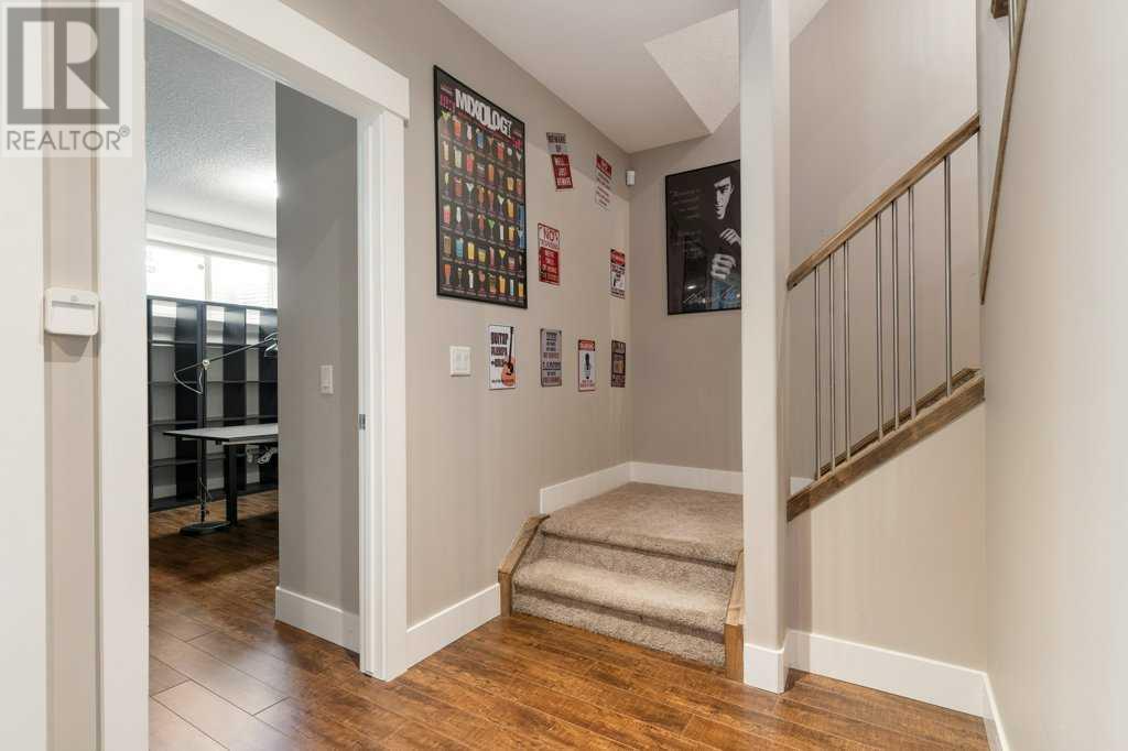281 Kinniburgh Boulevard, Chestermere, Alberta  T1X 0R7 - Photo 36 - A2219496