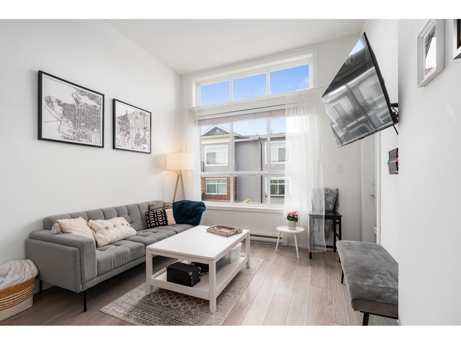 410 6468 195A STREET, surrey, British Columbia