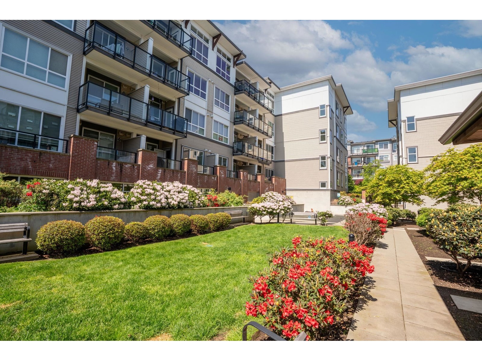 410 6468 195a Street, Surrey, British Columbia  V4N 6R6 - Photo 25 - R3002191