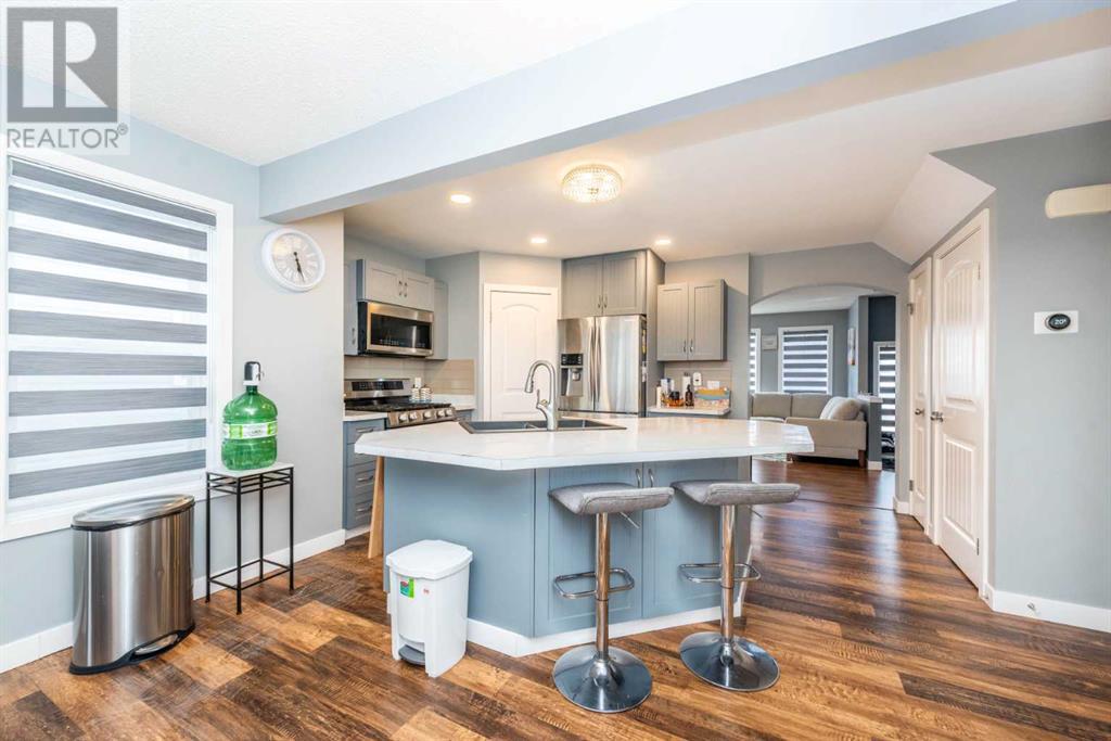 Property at 11 Covecreek Place NE image 3