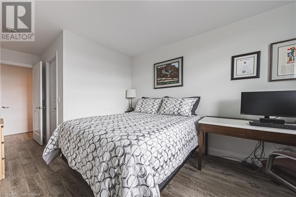 1 Redfern Avenue Unit# 215, Hamilton, Ontario  L9C 0E6 - Photo 11 - 40728245