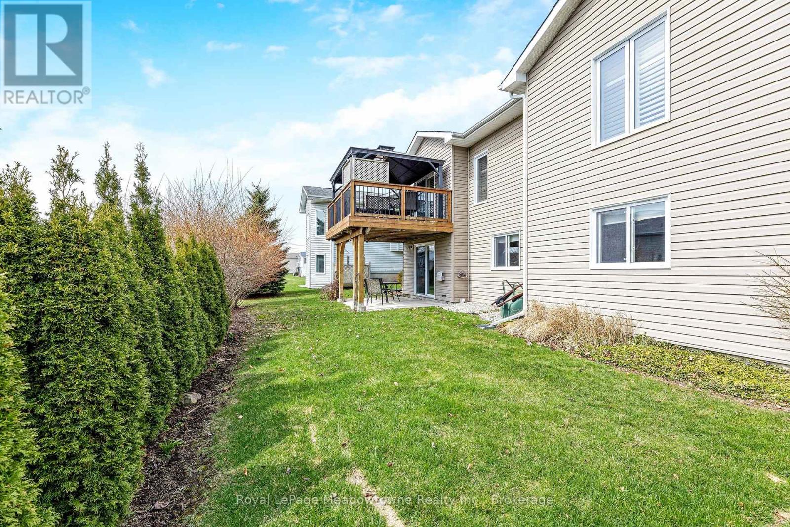 120 Gracehill Crescent, Hamilton, Ontario  L8B 1A5 - Photo 4 - X12142754