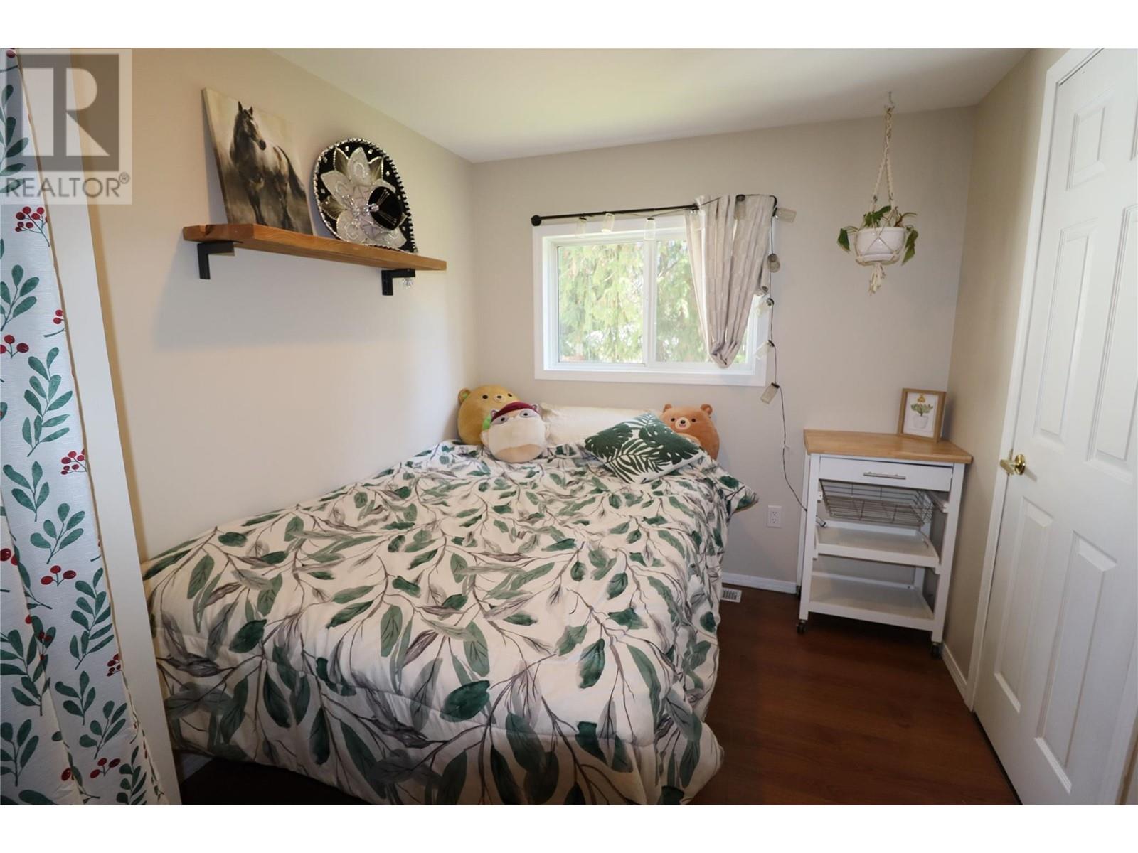 1483 Olsen Road, Christina Lake, BC V0H1E0