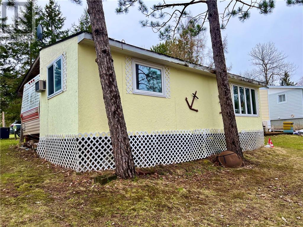 124 D Clouthier Road, St. Charles, Ontario  P0M 2W0 - Photo 10 - 2122117