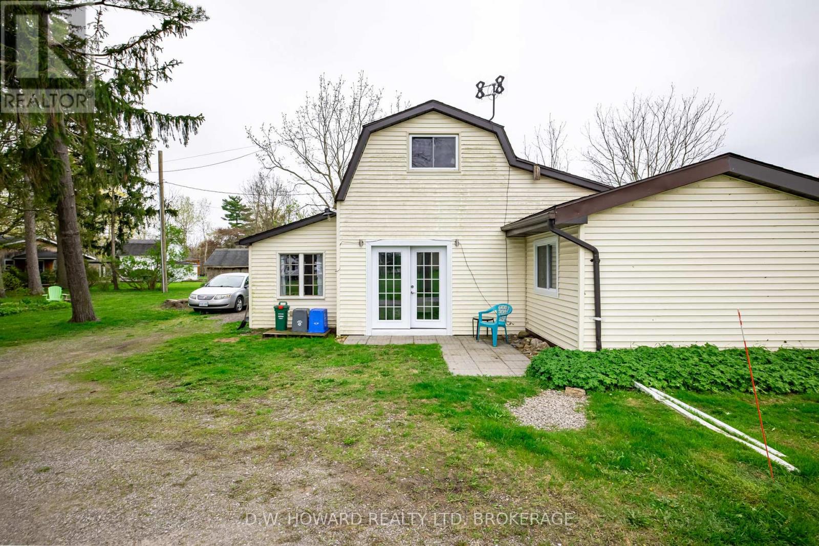231 Pt Abino Road S, Fort Erie (Point Abino), Ontario  L0S 1N0 - Photo 19 - X12145712