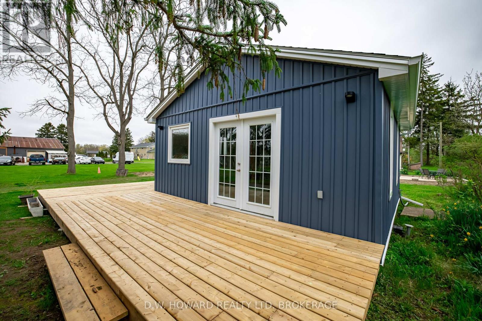 231 Pt Abino Road S, Fort Erie (Point Abino), Ontario  L0S 1N0 - Photo 28 - X12145712