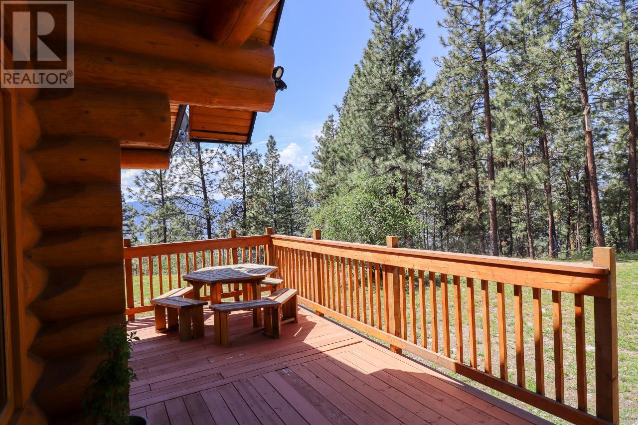 Property at 3901 COTTONWOOD Lane image 3