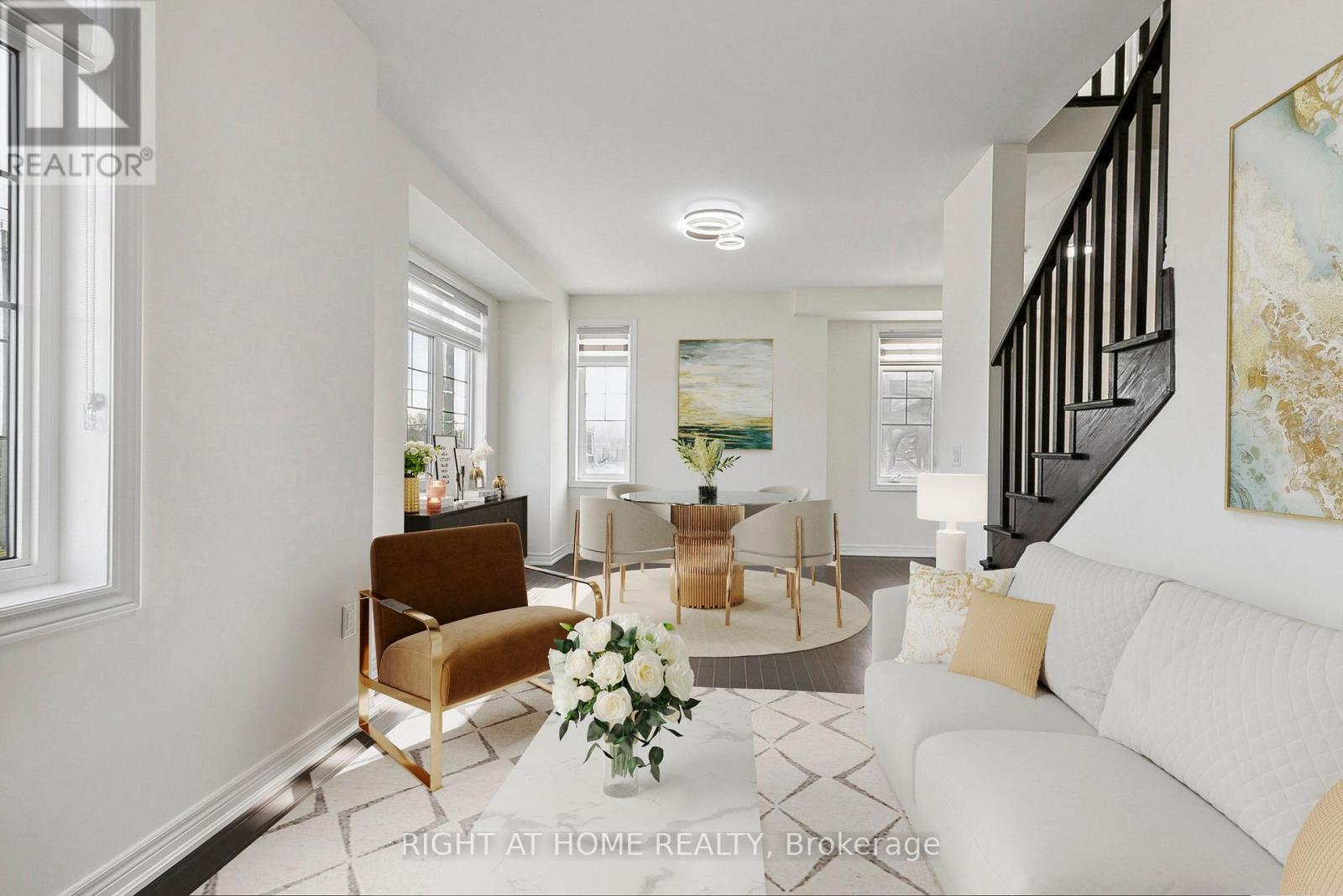 Property at 17 WANDERING WAY image 3