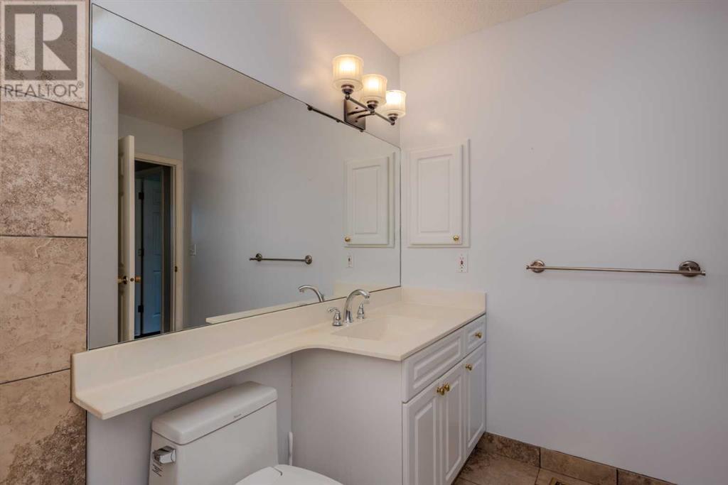 307 Hamptons Mews Nw, Calgary, Alberta  T3A 5B2 - Photo 18 - A2216941