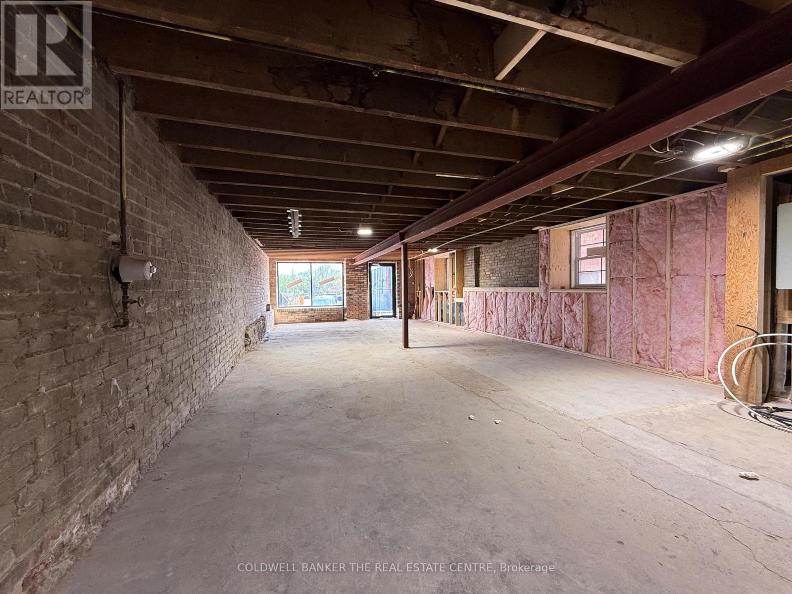 197b Main Street S, Newmarket, Ontario  L3Y 3Y9 - Photo 7 - N12145561