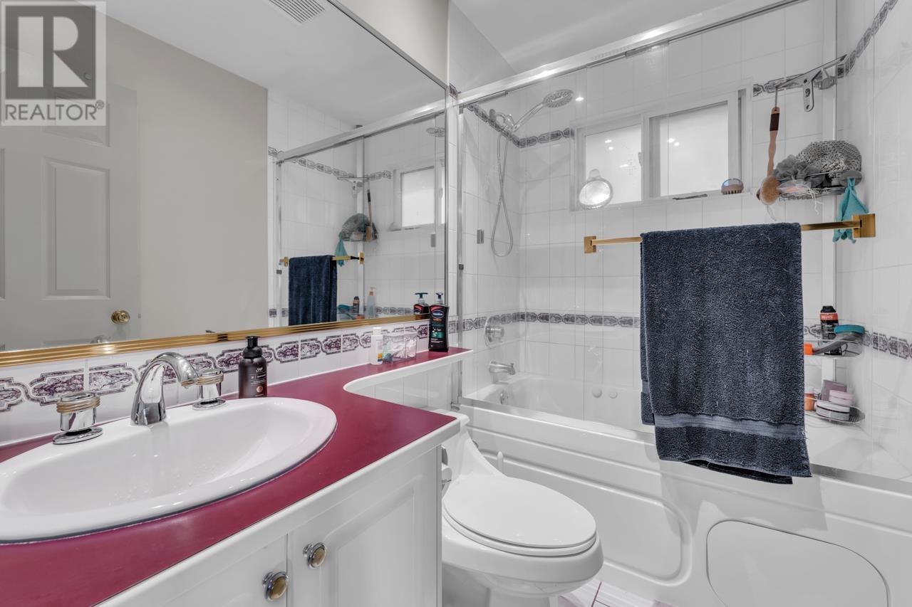 969 Madore Avenue, Coquitlam, British Columbia  V3K 3B4 - Photo 24 - R3002275
