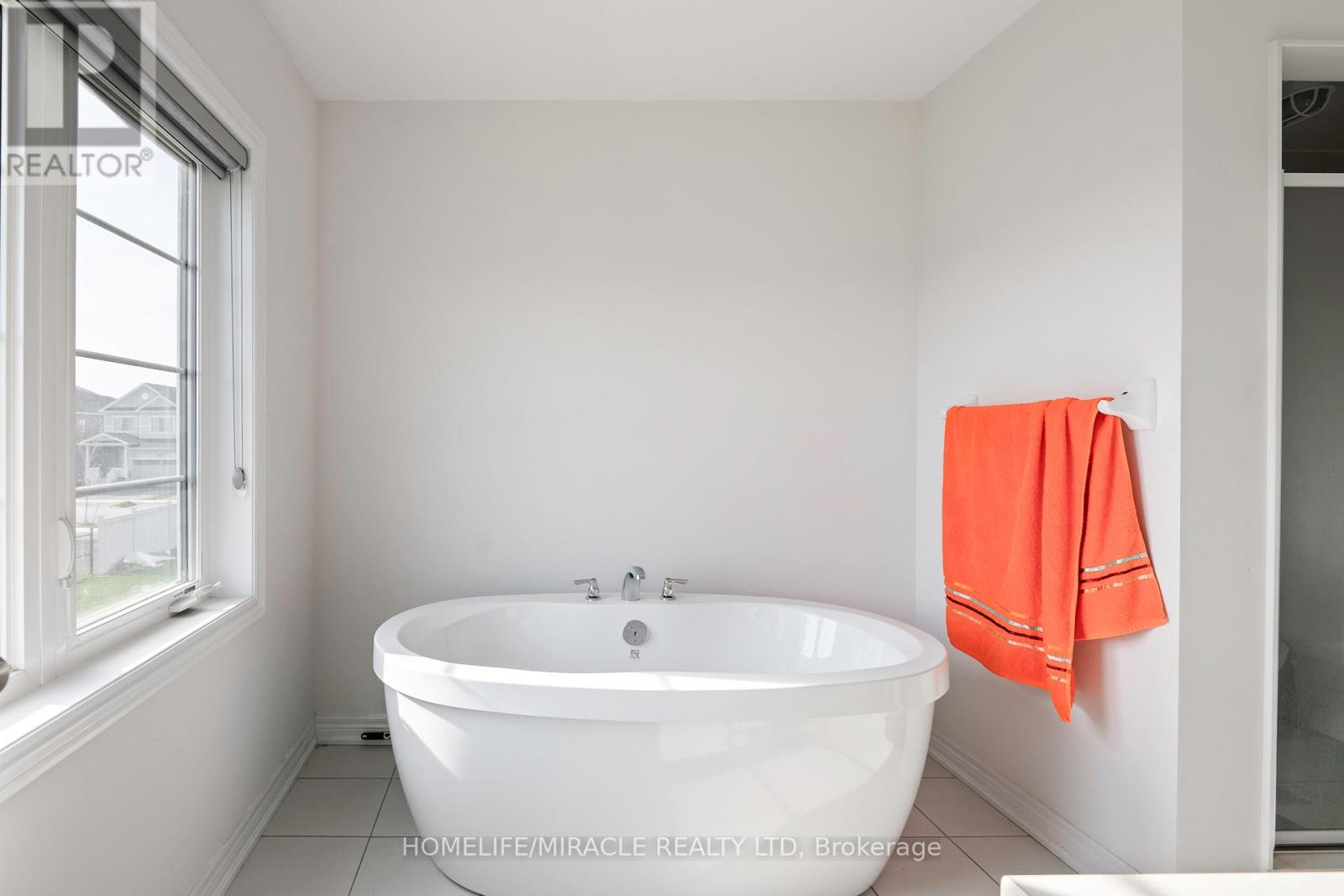 534 Red Elm Road, Shelburne, Ontario  L9V 3Y5 - Photo 24 - X12090208