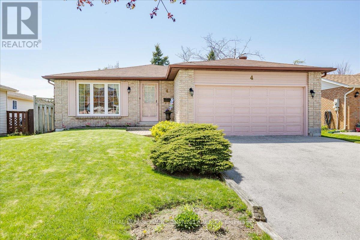 4 Wells Crescent, Barrie, Ontario  L4N 5W5 - Photo 1 - S12145562