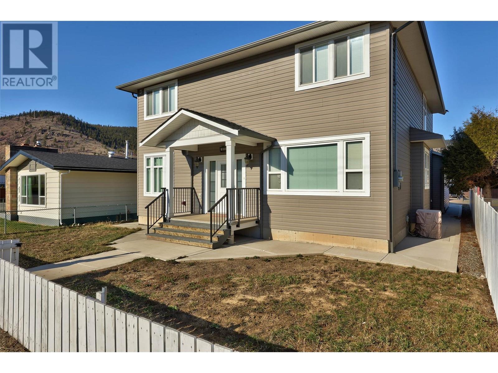 Property at 1613 Canford Avenue image 4