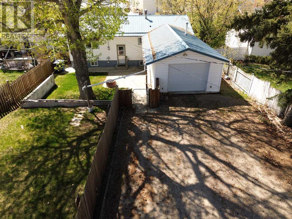 224 1 Avenue Se, Three Hills, Alberta  T0M 2A0 - Photo 34 - A2218632