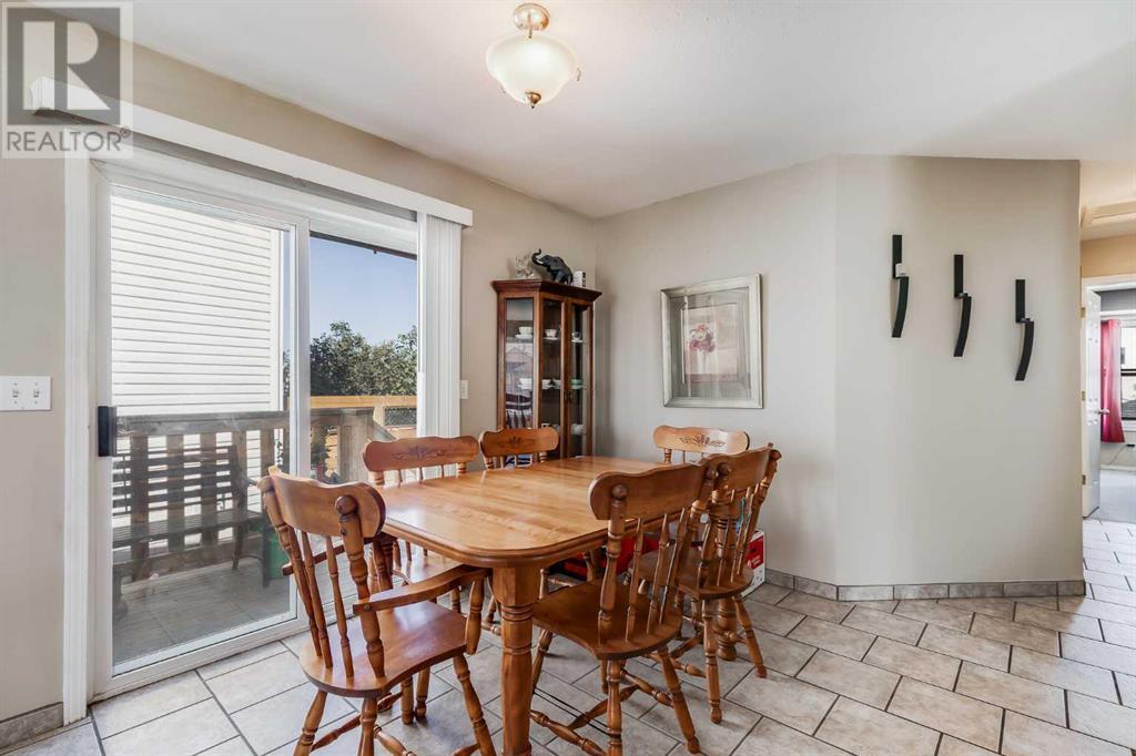 108 Martinglen Mews Ne, Calgary, Alberta  T3J 3N3 - Photo 6 - A2208858