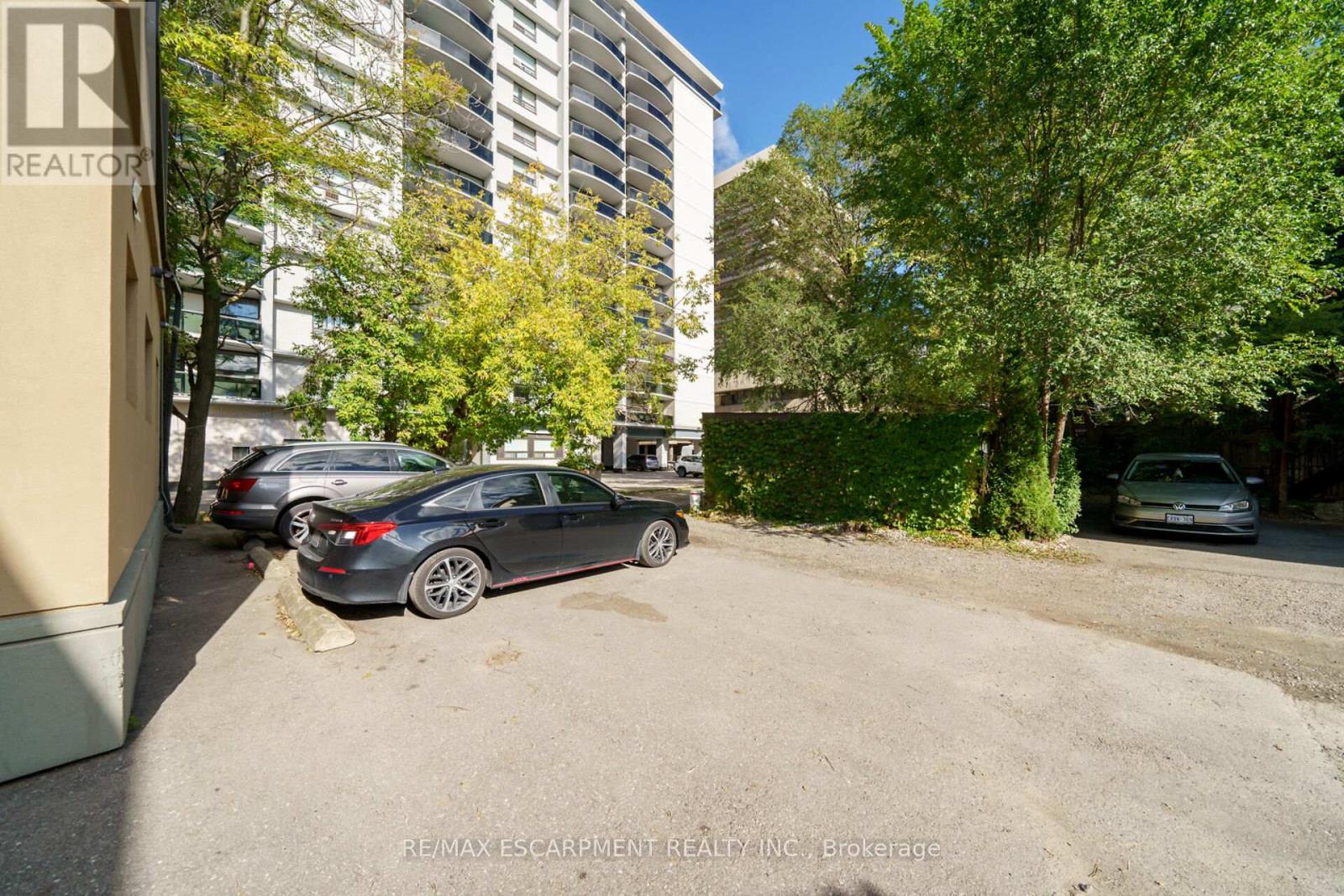 199 Macnab Street S, Hamilton, Ontario  L8P 3C8 - Photo 49 - X12145569