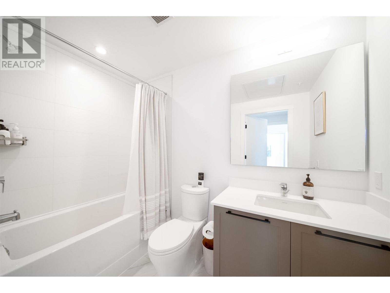 509 8750 University Crescent, Burnaby, British Columbia  V5A 0G9 - Photo 12 - R3002330