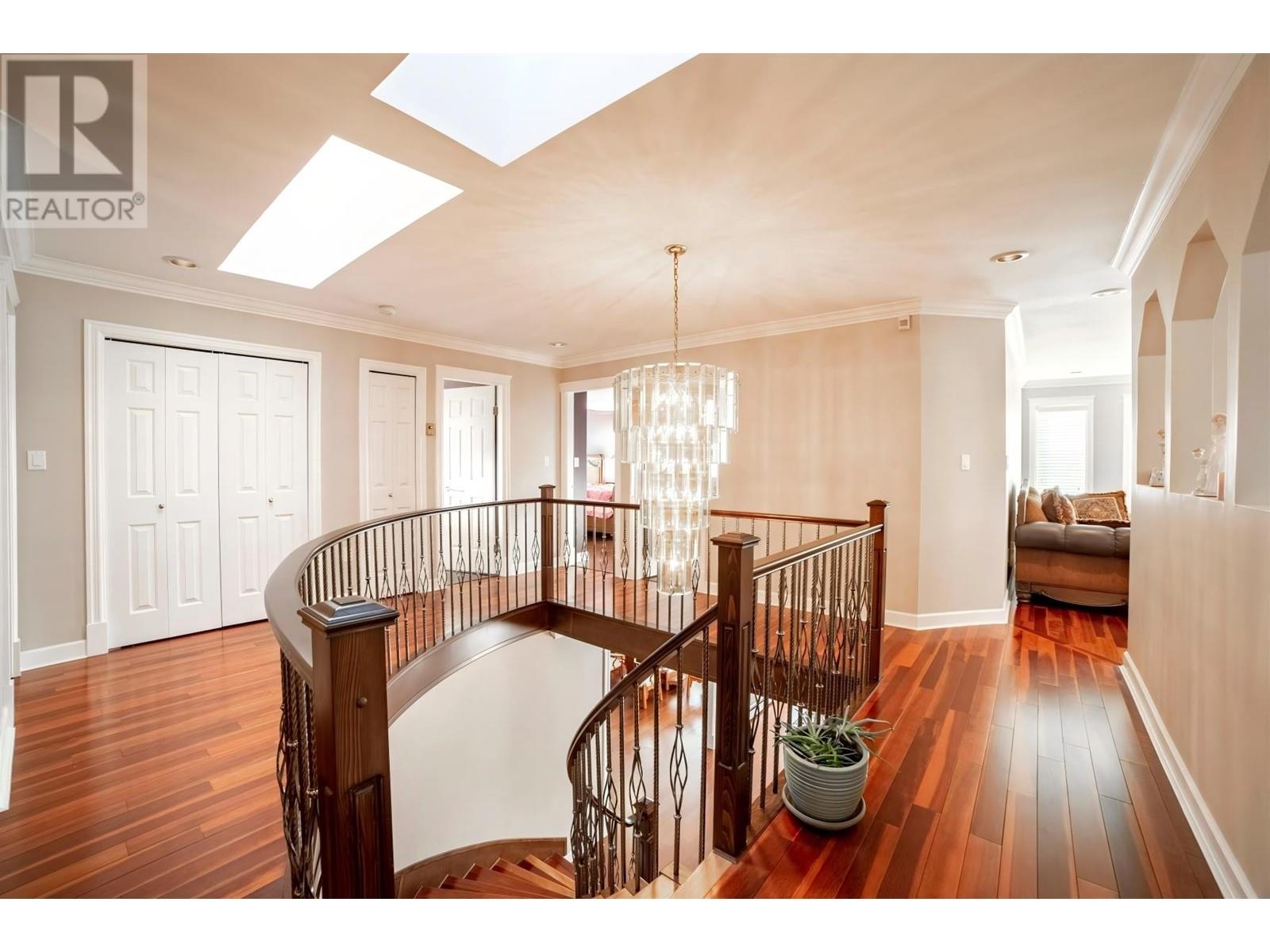 Listing Picture 19 of 36 : 6970 WILLINGDON AVENUE, Burnaby / 本拿比 - 魯藝地產 Yvonne Lu Group - MLS Medallion Club Member