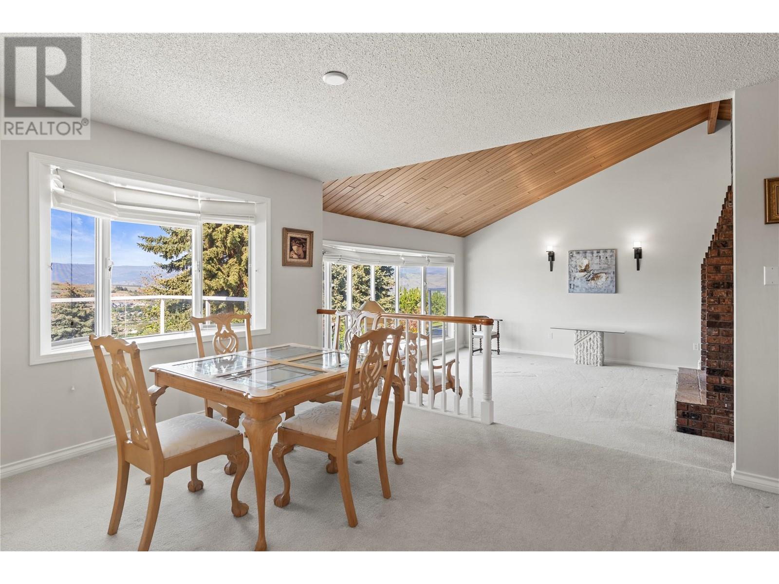 Property at 626 Upland Drive image 2