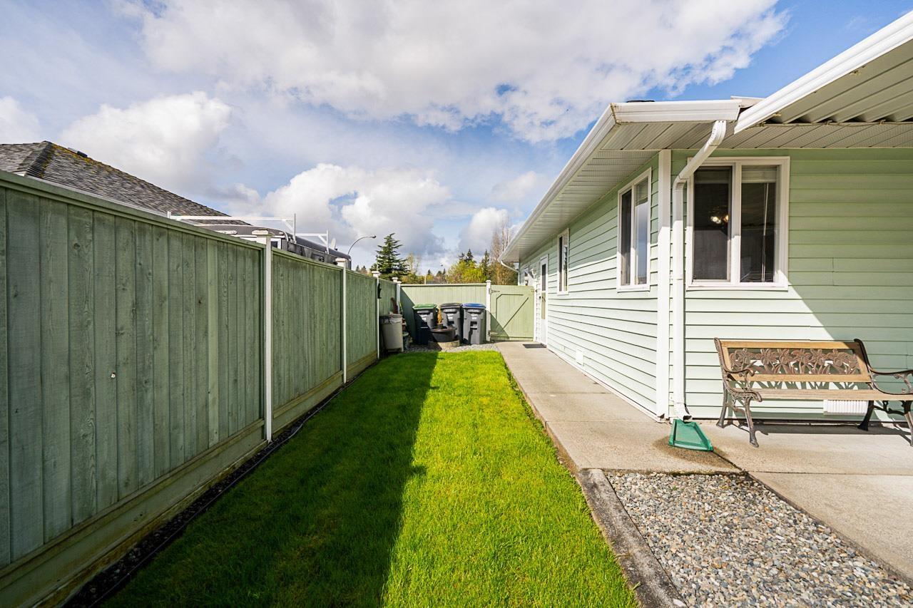 19245 59a Avenue, Surrey, British Columbia  V3S 7S8 - Photo 31 - R2988837