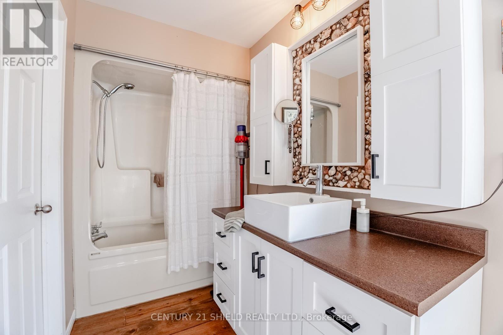 17670 Cameron Road, South Stormont, Ontario  K0C 2A0 - Photo 20 - X12145777