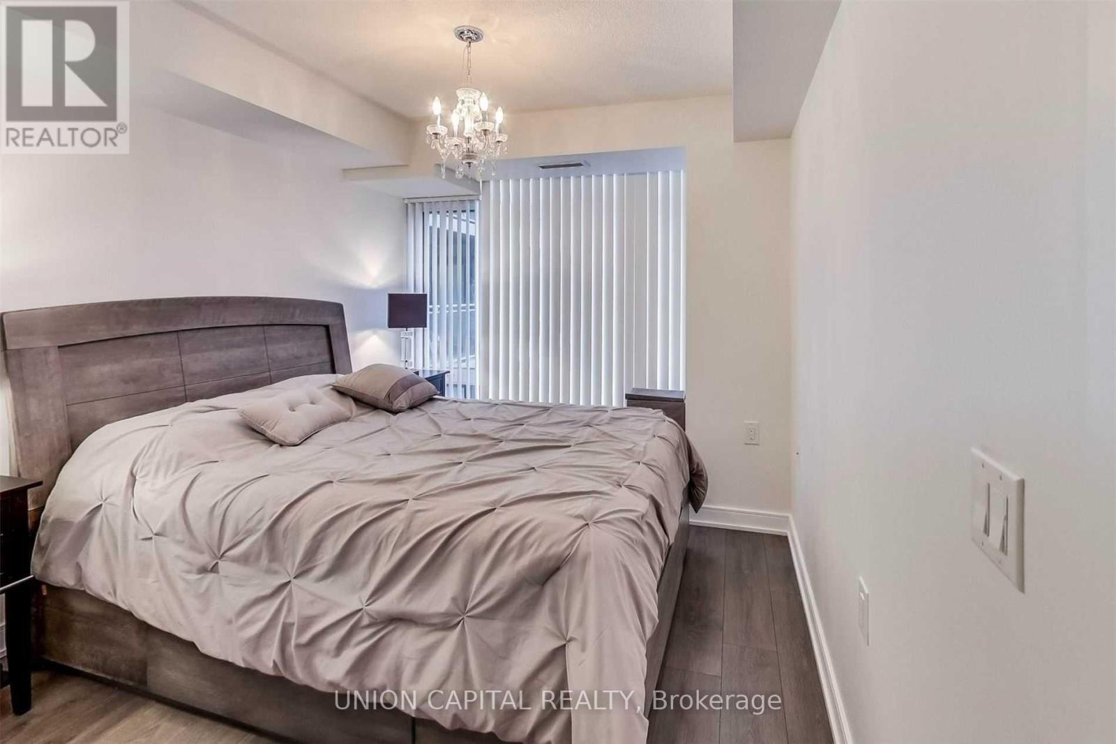 1121 - 525 Adelaide Street W, Toronto, Ontario  M5V 0N7 - Photo 18 - C12145620