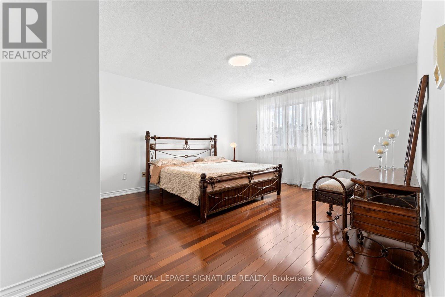 89 Risebrough Avenue, Toronto, Ontario  M2M 2E2 - Photo 23 - C12145629