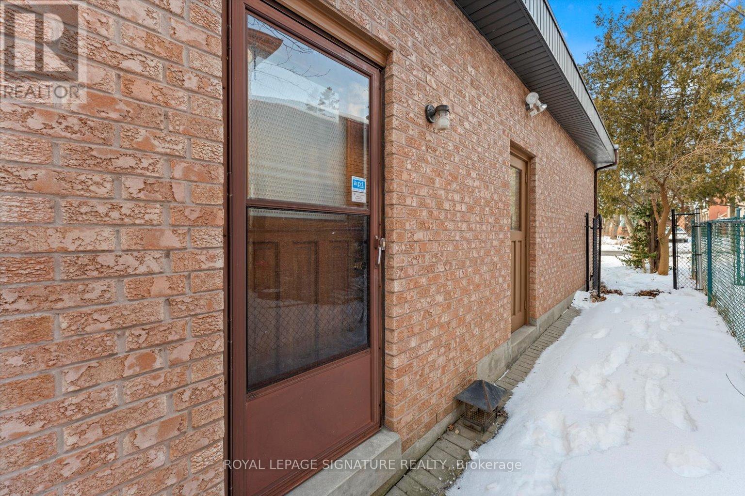 89 Risebrough Avenue, Toronto, Ontario  M2M 2E2 - Photo 40 - C12145629