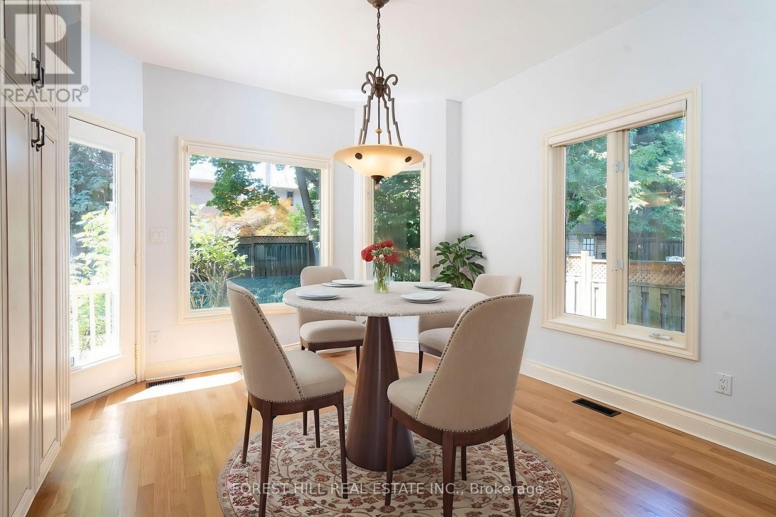 Property at 134 YORKMINSTER ROAD image 4