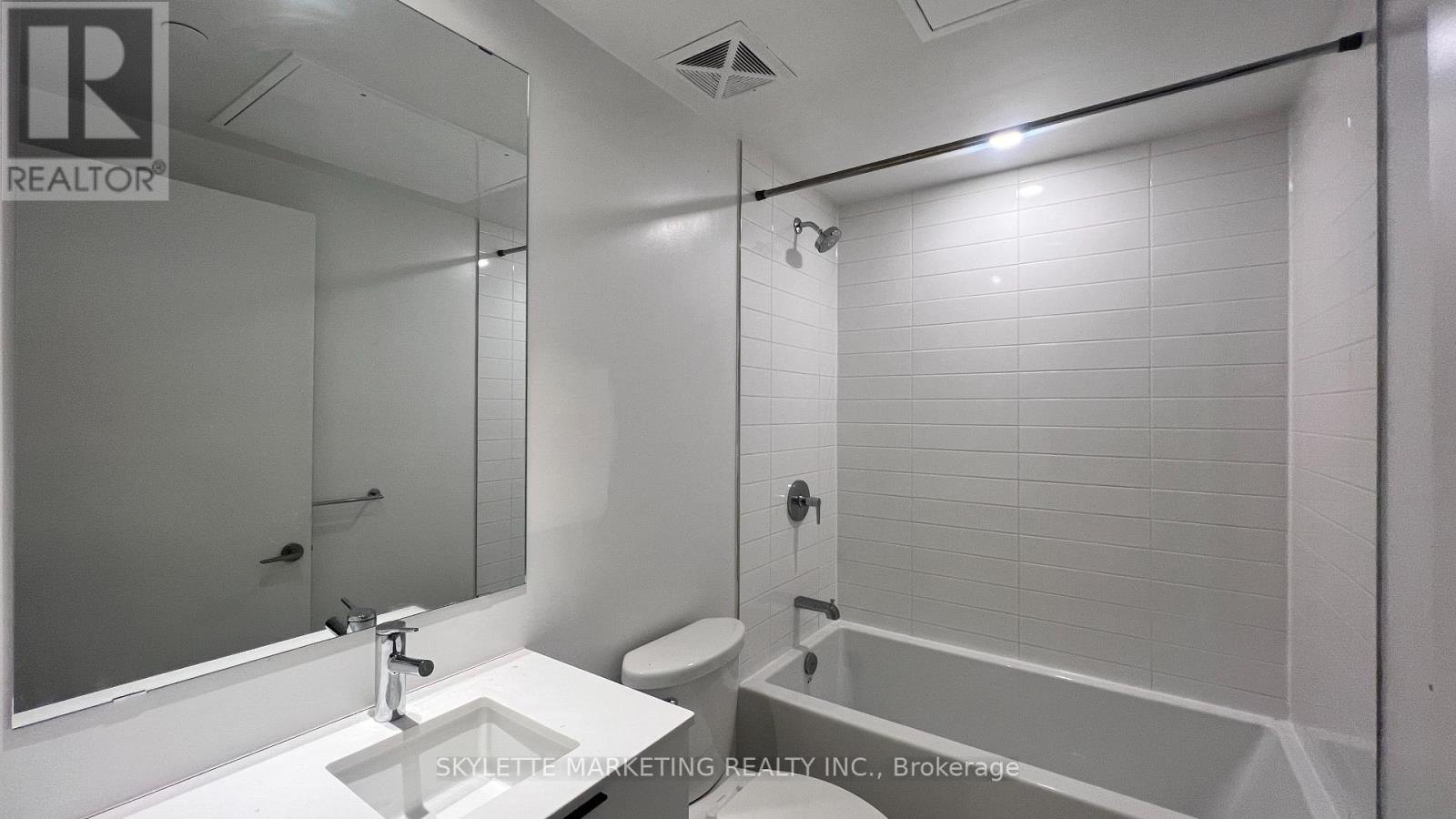 425 - 50 Power Street, Toronto, Ontario  M5A 0V3 - Photo 12 - C12145657