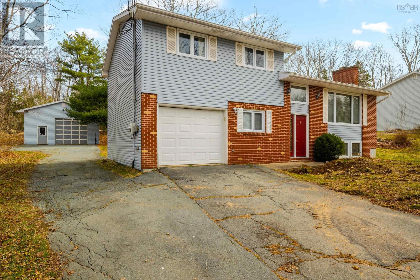 Property at 1 Shannon Drive image 2