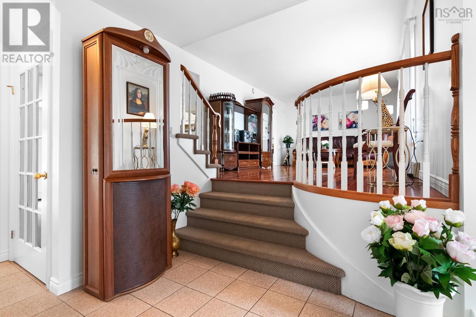 Property at 14 Brackley Place image 4