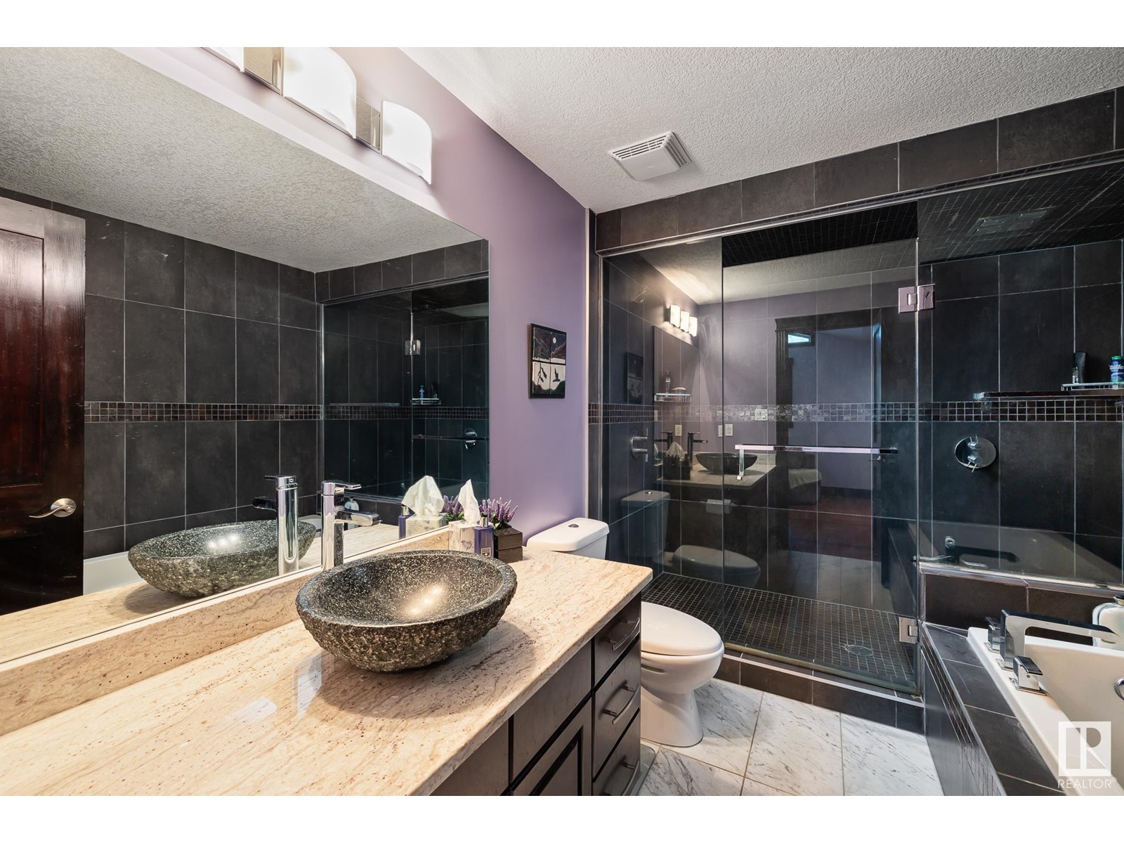 16 Quesnell Cr Nw, Edmonton, Alberta  T5R 5N9 - Photo 19 - E4436224