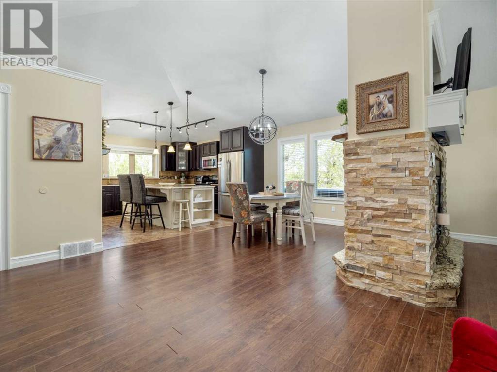 174 S 3rd Street E, Magrath, Alberta  T0K 1J0 - Photo 6 - A2219842
