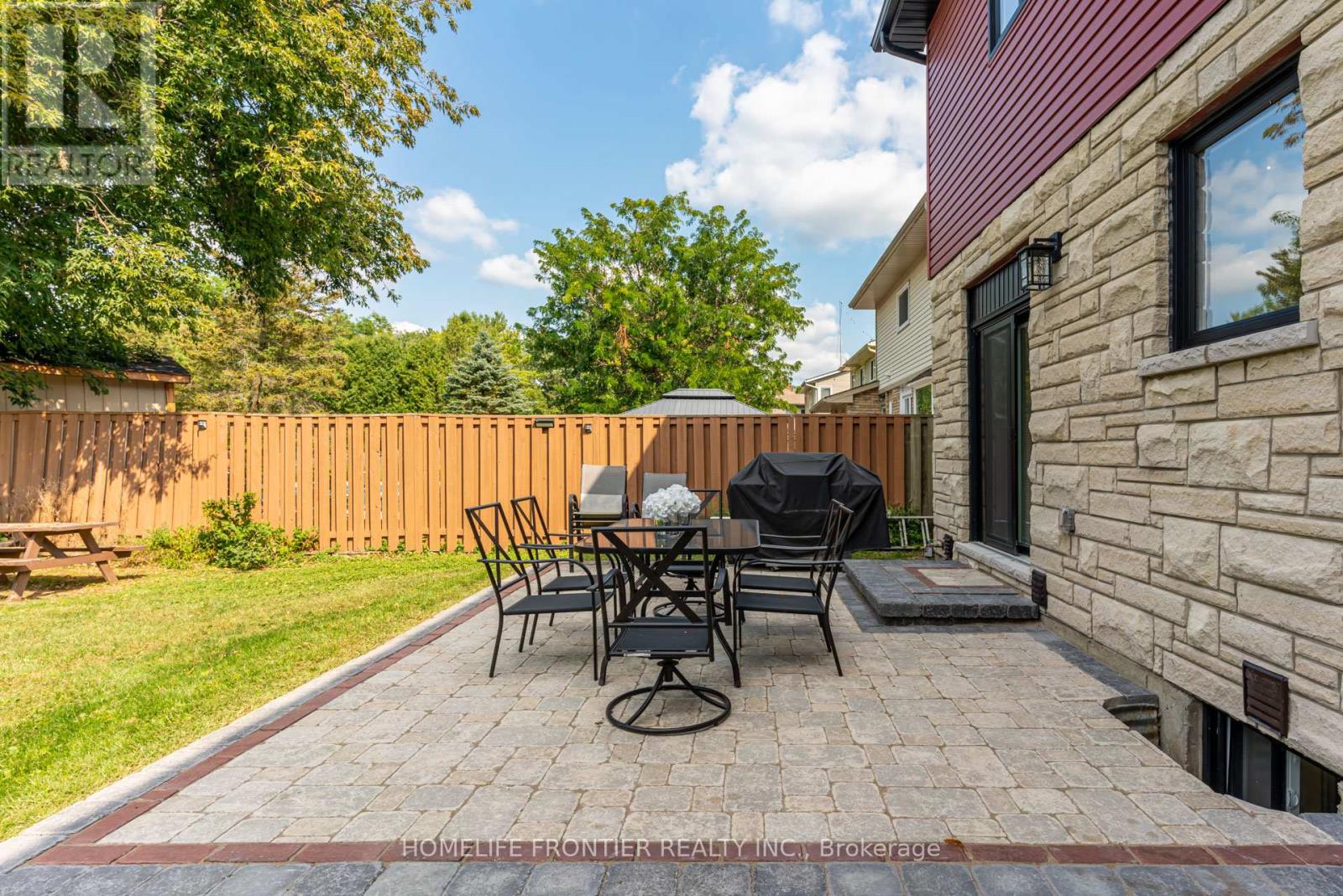 68 Shannon Road, East Gwillimbury, Ontario  L0G 1M0 - Photo 30 - N12145682