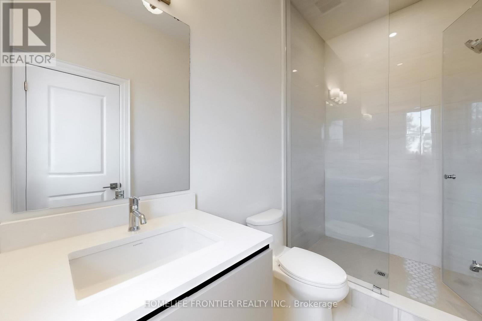 23 Kingwood Lane, Aurora, Ontario  L4G 3Z7 - Photo 15 - N12145686