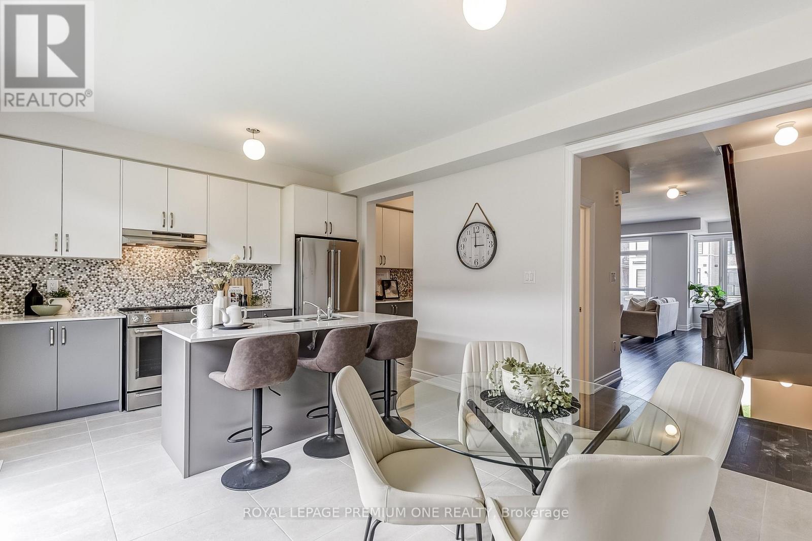 232 Tennant Circle, Vaughan, Ontario  L4H 5L4 - Photo 15 - N12145689